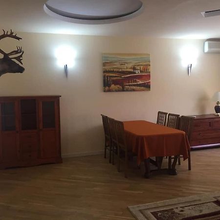 Holiday Home Ереван Экстерьер фото