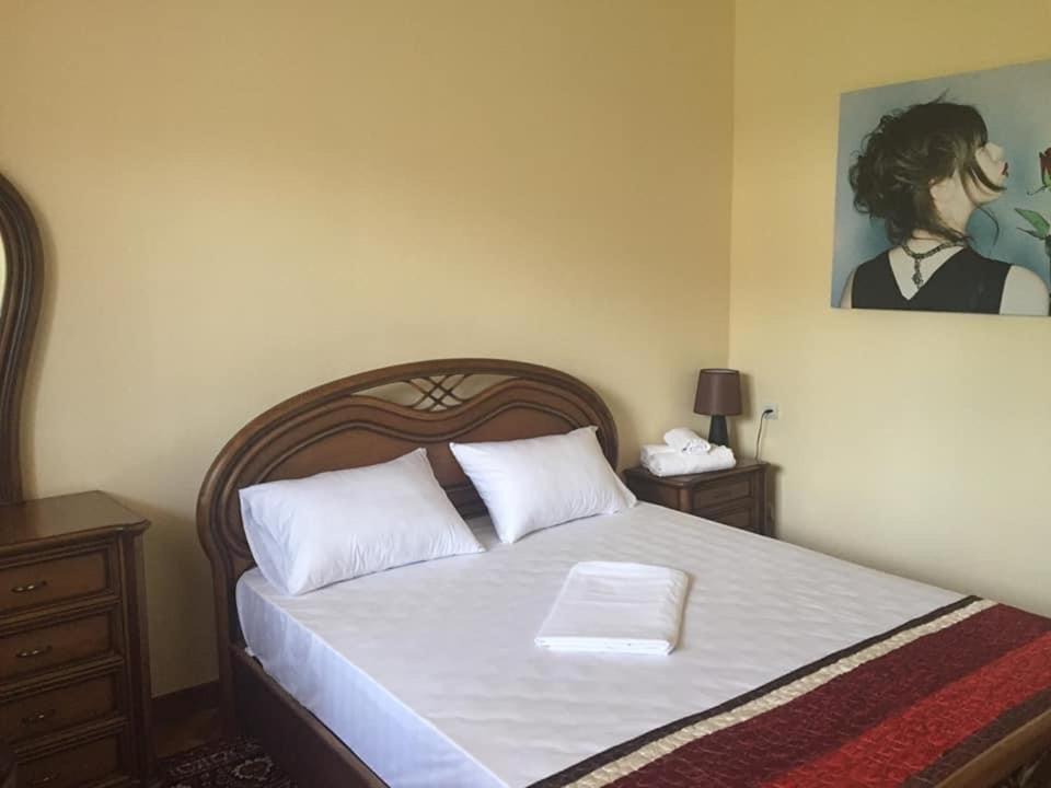 Holiday Home Ереван Экстерьер фото