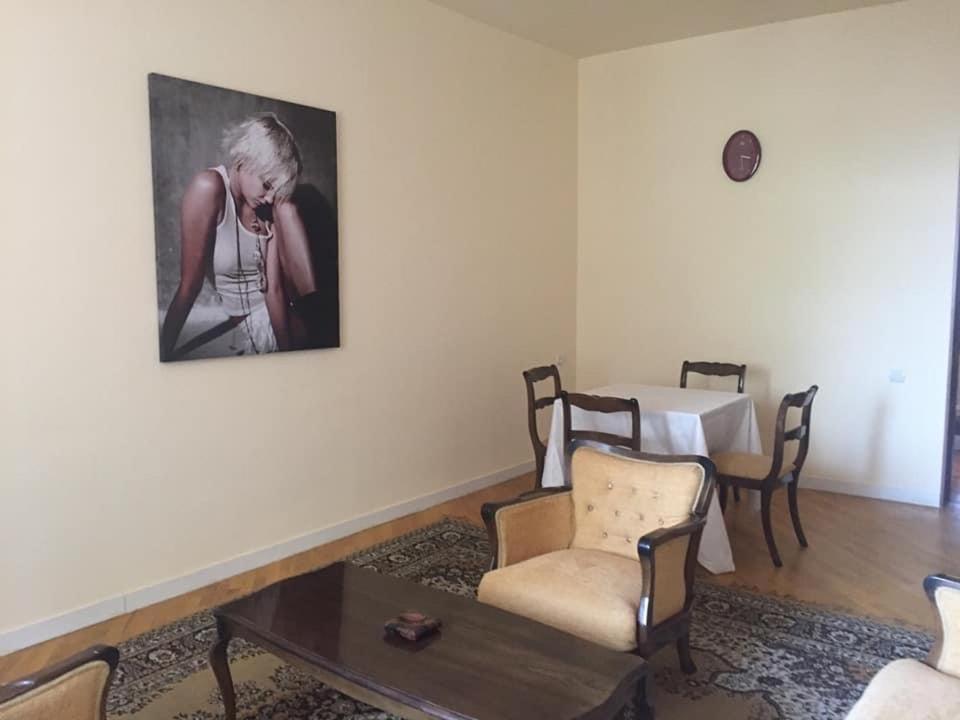 Holiday Home Ереван Экстерьер фото